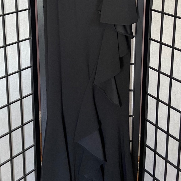 Betsy Adam Black Evening Gown - Picture 5 of 7